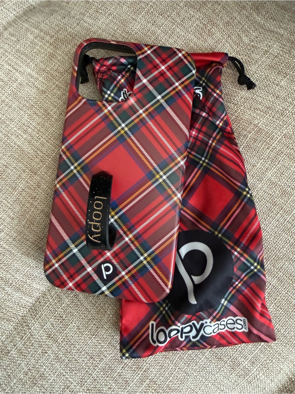 Loopy Case iPhone 13 Pro Max Case - Red Holiday Tartan